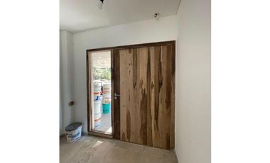Casa en venta - 3 Dormitorios 3 Baños - 934Mts2 - Pinamar