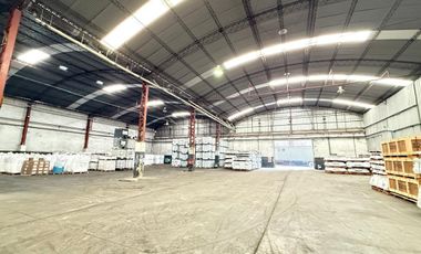 Excelente Deposito Nave Industrial de 8100 mts cub Parque Industrial Lanus