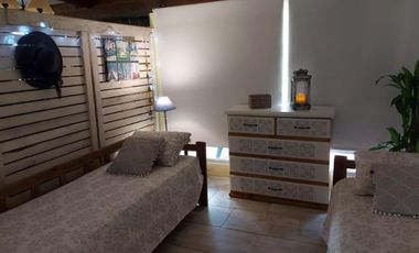 Casa en venta - 3 Dormitorios 2 Baños - Lima