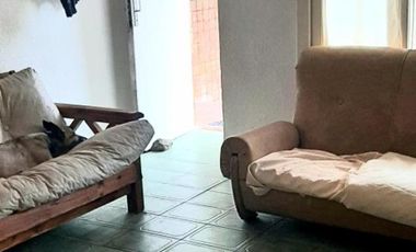 Casas en venta - 6 Dormitorios 4 Baños - Cochera - 350Mts2 -