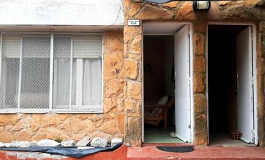 Casas en venta - 6 Dormitorios 4 Baños - Cochera - 350Mts2 -