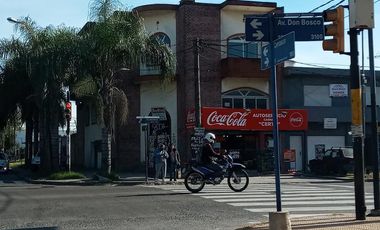 Edificio Comercial - Moron Sur