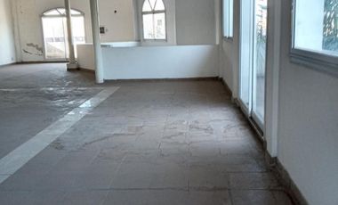 Edificio Comercial - Moron Sur