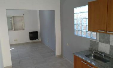 Casa en venta - 1 Dormitorio 1 Baño - Cochera - 131Mts2 - Berisso