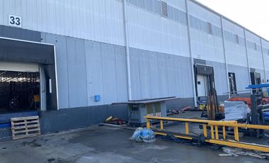 Excelente establecimiento Logístico AAA de 7800 m2 cub en General Pacheco