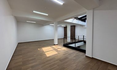 EDIFICO / VENTA /  RENTA / EL PARQUE / NAUCALPAN