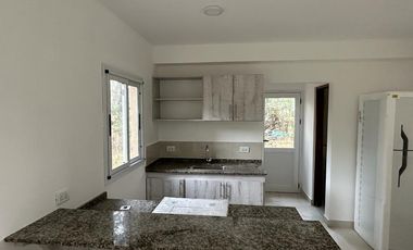 Casa en venta - 3 Dormitorios 3 Baños - 675Mts2 - Costa del Este