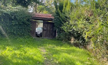 Casa en venta - 2 Dormitorios 2 Baños - 836Mts2 - City Bell