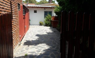 Complejo de departamentos en venta - 4 UFS - 300Mts2 - Las Toninas