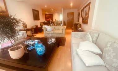 Lomas del Sol magnífico departamento en venta