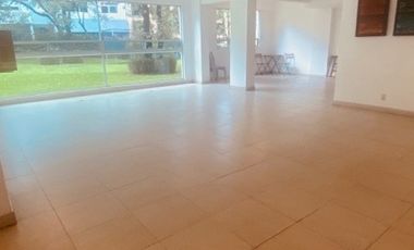 Lomas del Sol magnífico departamento en venta