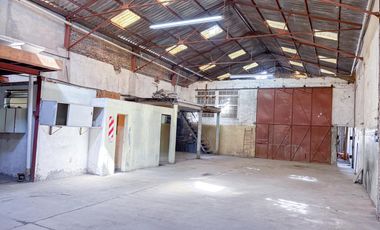 Depósito en Villa Dominico