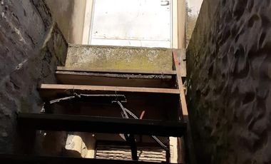 Casa en venta - 2 Dormitorios 1 Baño - Cochera - 200Mts2 - Guernica, Presidente Perón