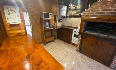 Cabaña Las Lomas Miramar con pileta