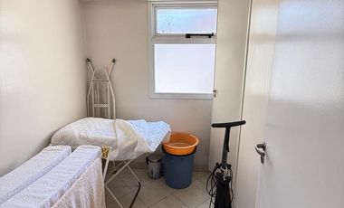 ALQUILER AMOBLADO! Departamento de 2 dormitorios   dependencia y cochera en Salta al 700, Bº Norte