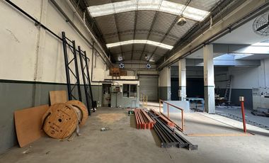 VENTA GALPÓN INDUSTRIAL AVELLANEDA PIÑEYRO