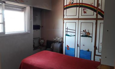 Casa en venta - 4 Dormitorios 4 Baños - Cocheras - 900Mts2 - Monte Grande