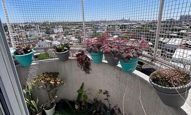 Departamento 2 ambientes con cochera - Piñeyro