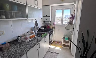 Departamento 2 ambientes con cochera - Piñeyro