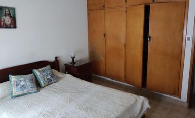 Casa en venta - 4 Dormitorios 3 Baños - Cocheras - 350Mts2 - Villa Gesell