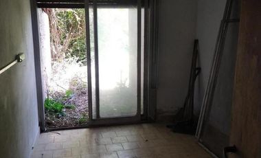 Departamento en venta - 3 Dormitorios 2 Baños - 248Mts2 - Bernal