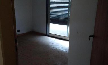 Departamento en venta - 3 Dormitorios 2 Baños - 248Mts2 - Bernal