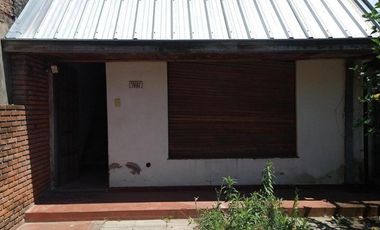 Departamento en venta - 3 Dormitorios 2 Baños - 248Mts2 - Bernal