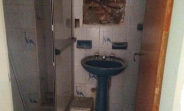 Departamento en venta - 3 Dormitorios 2 Baños - 248Mts2 - Bernal