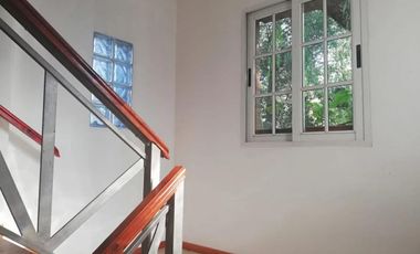 Casa en venta - 4 Dormitorios 3 Baños - Cochera - 2.200Mts2 - Florencio Varela