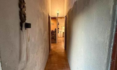 Casas en venta - 5 Dormitorios 2 Baños - 600Mts2 - Nueva Atlantis