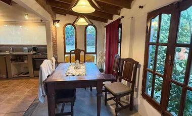 Casas en venta - 5 Dormitorios 2 Baños - 600Mts2 - Nueva Atlantis