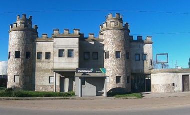 Local en venta - 1 Dormitorio 6 Baños Oficinas - 1060Mts2 - Quequén