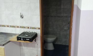 Venta - Local Comercial en Alsina y Rosario Sta.Fe - L011