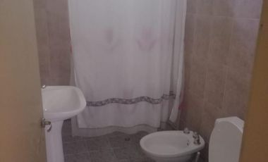 Casa en venta - 2 Dormitorios 1 Baño - 4.500Mts2 - Luján de Cuyo