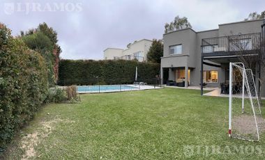 VERANO 2026 - ENERO 2026 - BARRIO CERRADO LA DAMASIA - EXCELENTE CASA