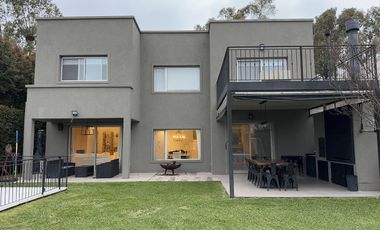 VERANO 2026 - ENERO 2026 - BARRIO CERRADO LA DAMASIA - EXCELENTE CASA