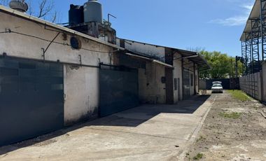 Depósito de 410 m2 cubiertos en Hurlingham