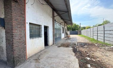 Depósito de 410 m2 cubiertos en Hurlingham