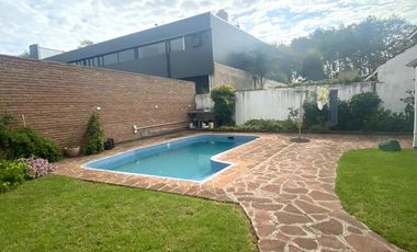 VENTA - Casa en VICTORIA, San Fernando