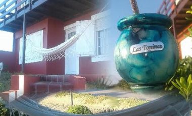 Casa en venta - 3 Dormitorios 2 Baños - Cochera - Las Toninas