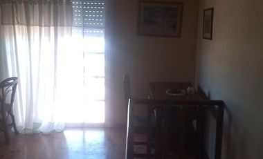Casa en venta - 3 Dormitorios 2 Baños - Cochera - Las Toninas