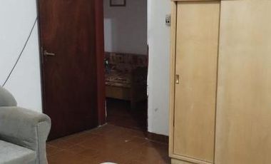 Casa en venta - 2 Dormitorios 1 Baño - Cochera - 240Mts2 - Los Polvorines