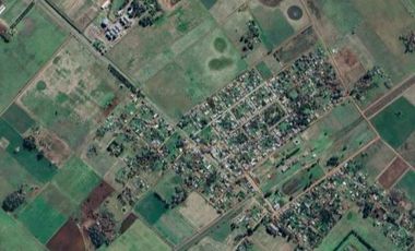 Casa en venta - 2 Dormitorios 1 Baño 1 Cochera - 600mts2 - Saladillo