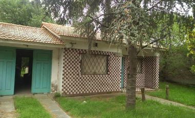 Casa en venta - 3 Dormitorios 2 Baños - Cochera - 560Mts2 - Mar del Tuyú