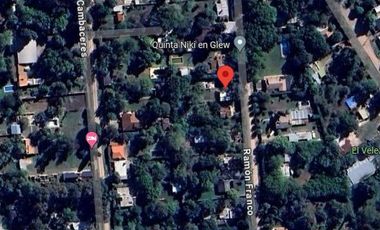 Casa Quinta en venta - 3 Dormitorios 1 Baño - Cochera - 1.020Mts2 - Glew, Almirante Brown