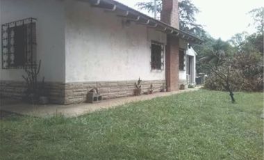 Casa Quinta en venta - 3 Dormitorios 1 Baño - Cochera - 1.020Mts2 - Glew, Almirante Brown