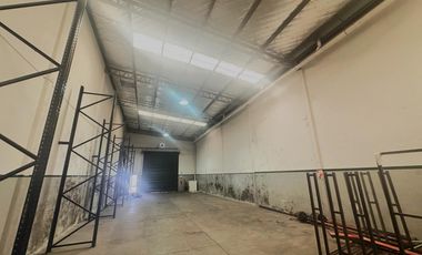 VENTA GALPÓN INDUSTRIAL GRÚA PIÑEYRO AVELLANEDA