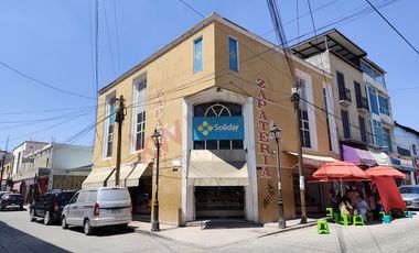 EDIFICIO EN RENTA Y TRASPASO DE NEGOCIO EN EL CENTRO DE ACTOPAN