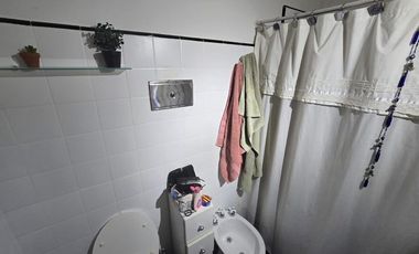 Departamento Tipo Casa en venta en Bernal Oeste