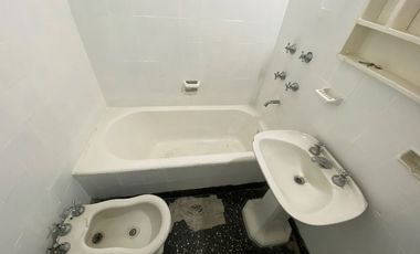 Departamento Tipo Casa en venta en Avellaneda Este